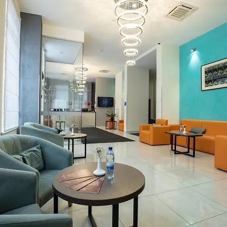 호텔 Raziotel Yamska 키예프