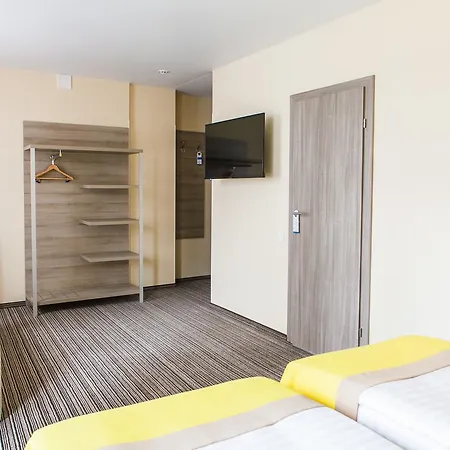 Raziotel Yamska 호텔 키예프